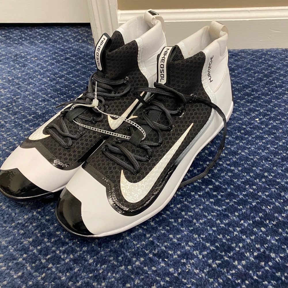 Nike Huarache Mid Baseball Cleats